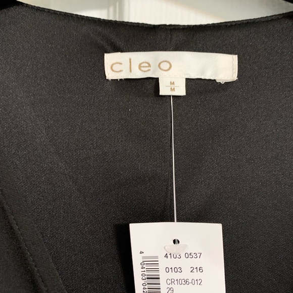 Black Wrap Style Dress, super sexy & flattering Size Medium, New With Tag - Picture 3 of 9